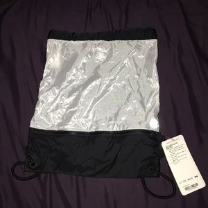 NWT Lululemon Seawheeze 2017 Go Lightly Cinch Bag